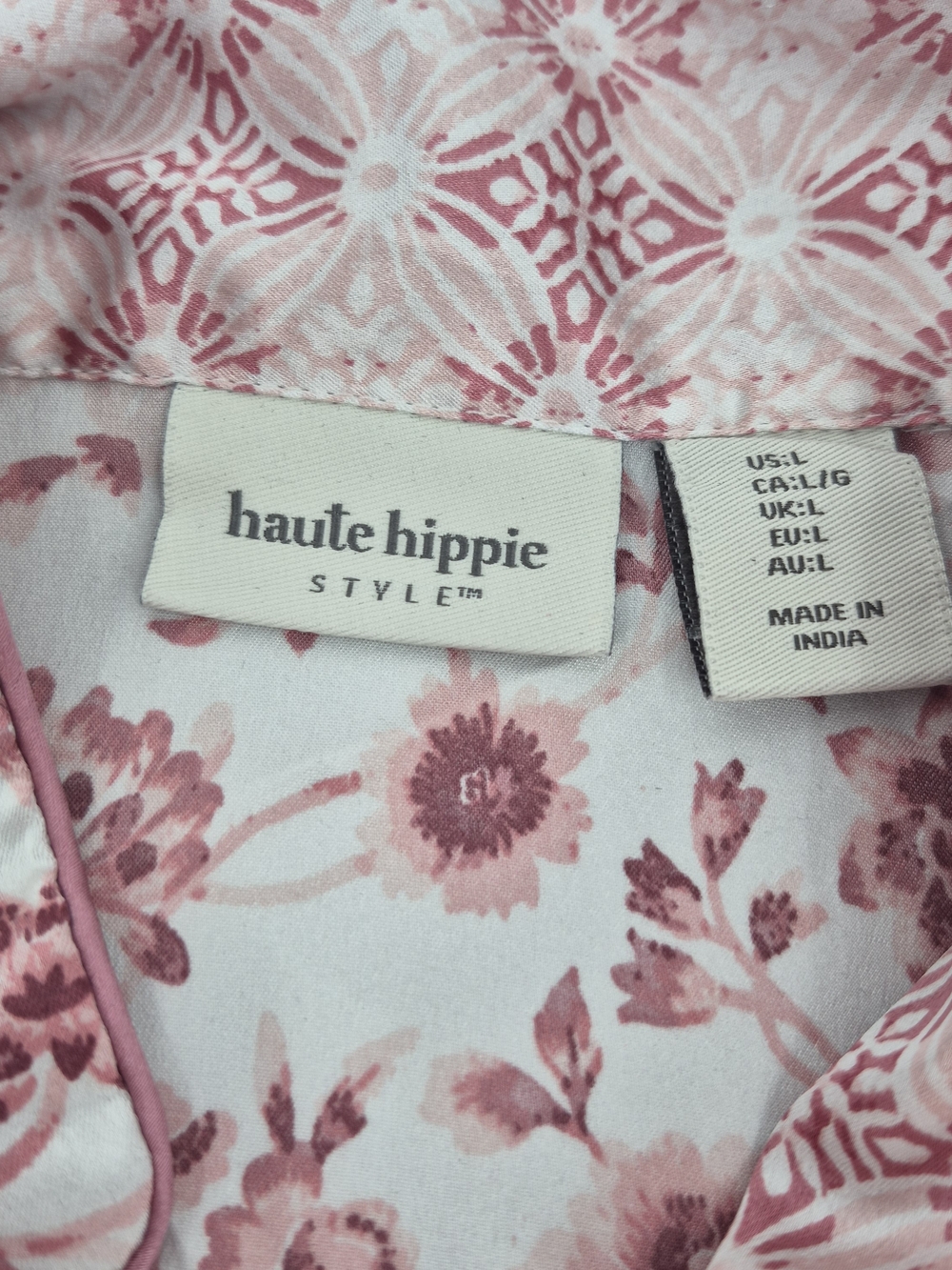 Haute Hippie Pajama Set Large PJ Floral Satin Feel Cottage Core Shorts Top - Picture 4 of 13